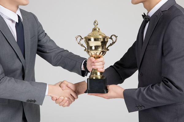 企業(yè)該如何評定優(yōu)秀員工？