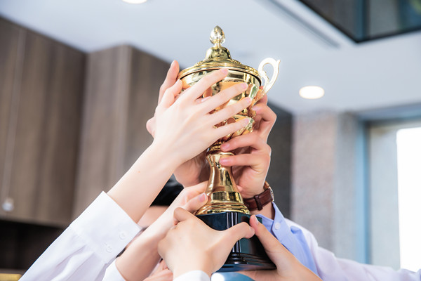 績效與薪酬掛鉤：激發(fā)員工動力，實(shí)現(xiàn)企業(yè)目標(biāo)