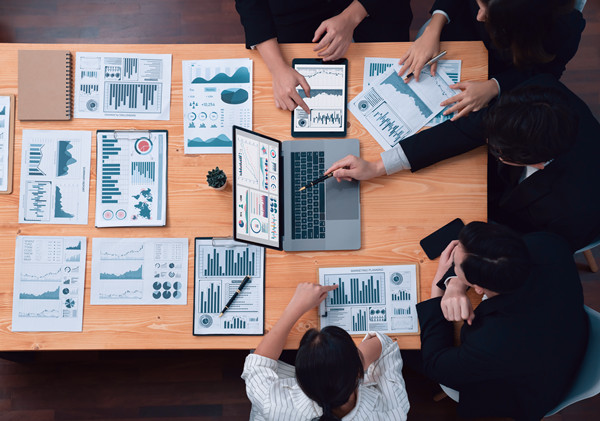 如何針對(duì)問(wèn)題，制定合適的績(jī)效改進(jìn)方案？