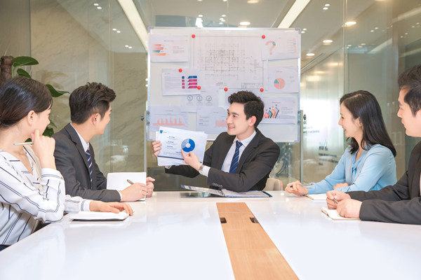 績(jī)效管理的最佳實(shí)踐：理論、研究與實(shí)踐的結(jié)合