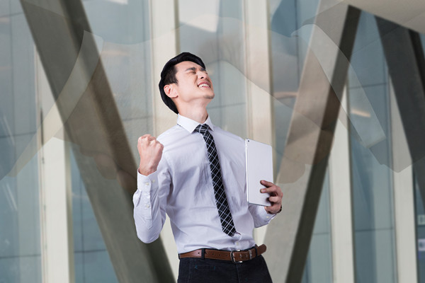 績(jī)效管理：應(yīng)對(duì)變革挑戰(zhàn)，推動(dòng)組織變革成功