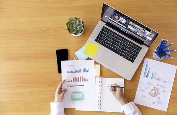 多元化團隊的績效管理：適應(yīng)多元化環(huán)境，促進團隊和諧