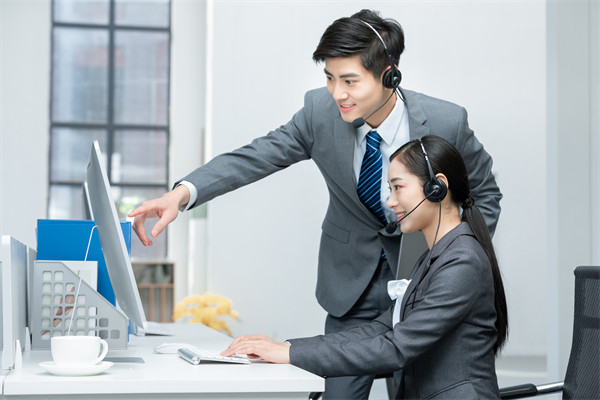 質(zhì)量導(dǎo)向的績效管理：關(guān)注質(zhì)量，提升產(chǎn)品和服務(wù)水平