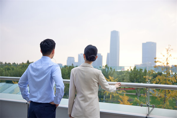 福利政策規(guī)劃：提供福利保障，增強(qiáng)員工忠誠度