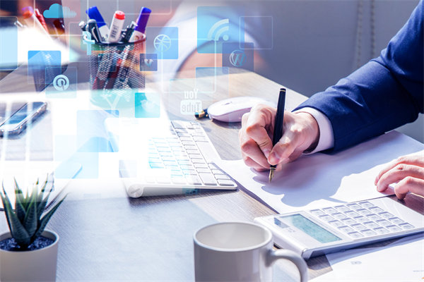 精心制定經(jīng)營(yíng)策略，確保企業(yè)穩(wěn)健發(fā)展，實(shí)現(xiàn)長(zhǎng)期盈利