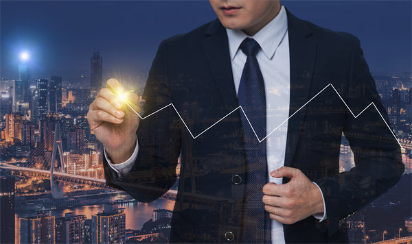 聚焦核心業(yè)務(wù)，優(yōu)化經(jīng)營(yíng)計(jì)劃，推動(dòng)企業(yè)高質(zhì)量發(fā)展