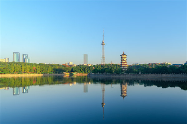長(zhǎng)沙企業(yè)管理咨詢(xún)：如何定制專(zhuān)屬優(yōu)化方案？