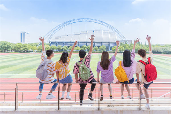 校園招聘嚴(yán)禁限定985和211高校，對制造業(yè)有哪些啟示？