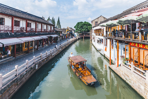 以文化賦能經濟社會發(fā)展，企業(yè)營銷管理對此有何啟發(fā)？