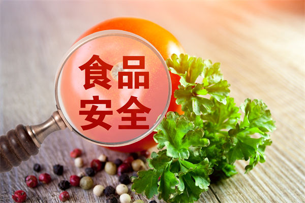 老板直播吃自家黃燜雞：想證明清白，品牌營銷怎么看？