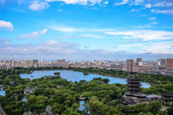 企業(yè)效益下滑，濟(jì)南企業(yè)管理咨詢?nèi)绾尉珳?zhǔn)診斷并逆勢(shì)破局？