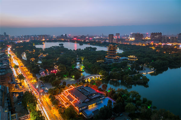 戰(zhàn)略規(guī)劃總落空？濟(jì)南戰(zhàn)略咨詢公司如何讓目標(biāo)落地有跡可循？