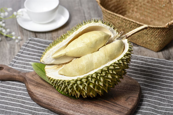 榴蓮價(jià)格暴跌50%，有人買了50箱，預(yù)算管理怎么看？