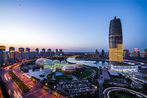 鄭州管理咨詢機(jī)構(gòu)若不懂本地產(chǎn)業(yè)邏輯，怎幫企業(yè)踩準(zhǔn)發(fā)展節(jié)奏？
